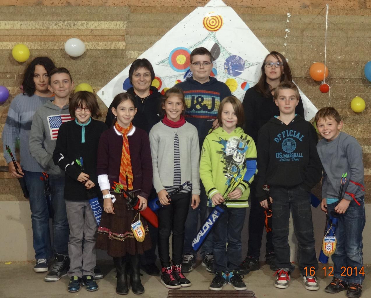 Les jeunes archers du mardi vous souhaitent 